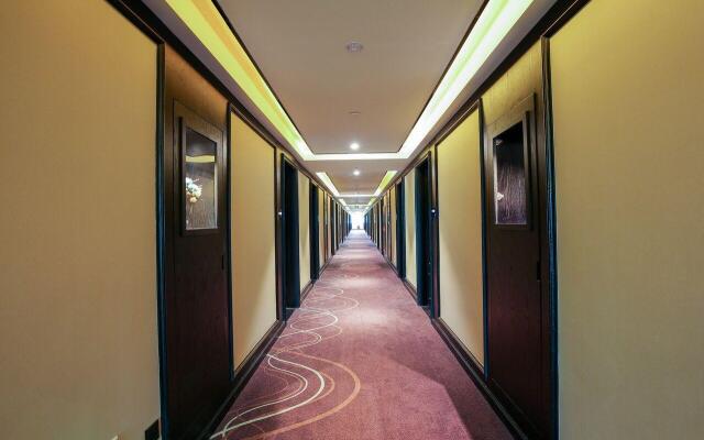 Xana Hotelle·Xiamen Railway Station