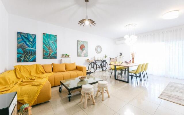 Grand Lux Apartment