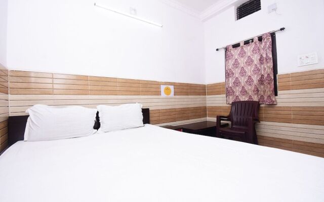 SPOT ON 44384 Hotel Amit