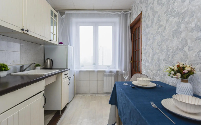 Moment House on Ivan Franko Street 36