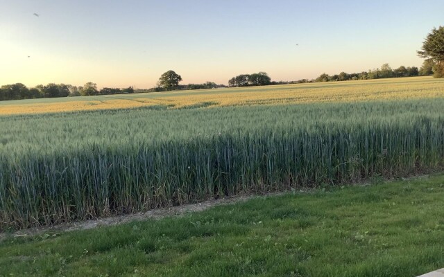 OYO The Kings Arms Broad Green Hotel