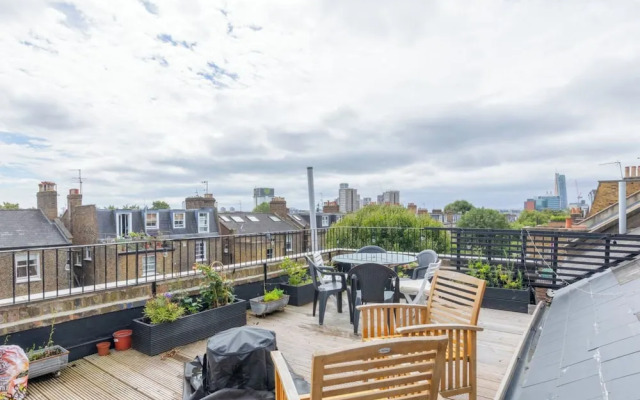 Top Floor 1BD Flat With Balcony - Ladbroke Grove
