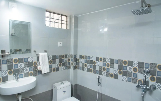 OYO 13330 Home Modern 2BHK Pratap Nagar