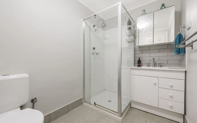 South Side - Feel the Breeze