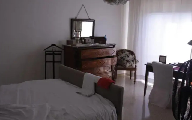 BB Royal Palace Room