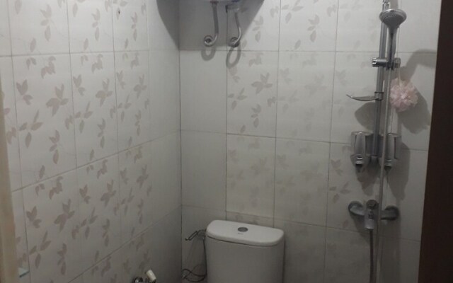Apartment The Suites Metro by Herlan