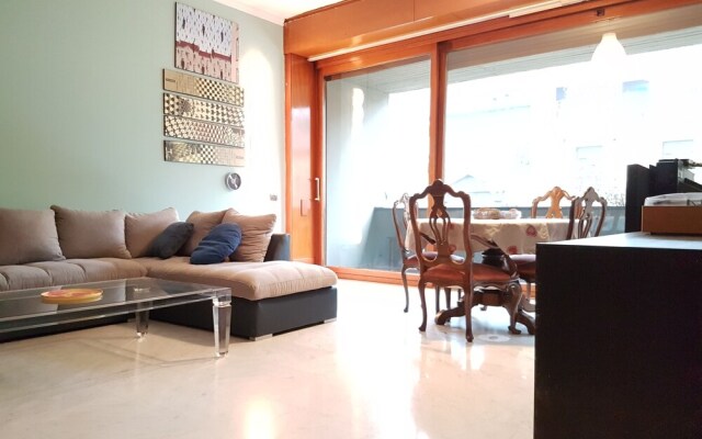 Sant' Ambrogio Apartment - San Vittore