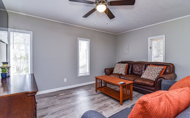 Cozy Mtn. Getaway in South Asheville