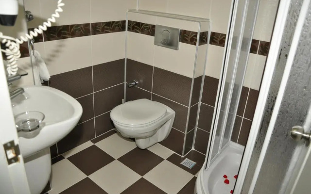 Kleopatra South Star Apart