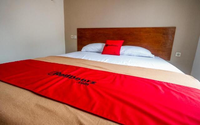 Hotel Wisma Bahagia by Reddoors