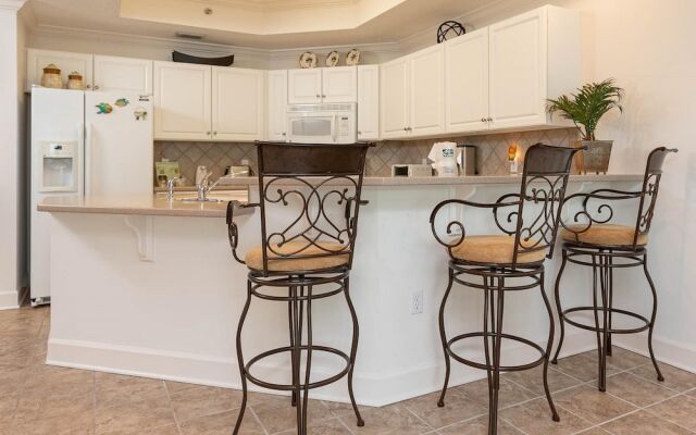 Phoenix IX by Brett Robinson Vacations