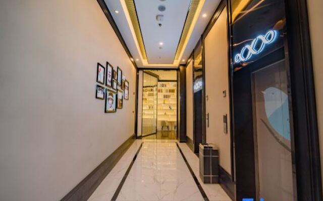 Xana Hotelle (Ji'an People's Square Wenshan Pedestrian Street)