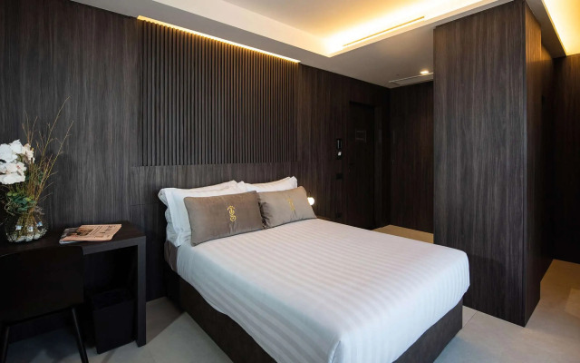 Gold Tower Lifestyle Hotel