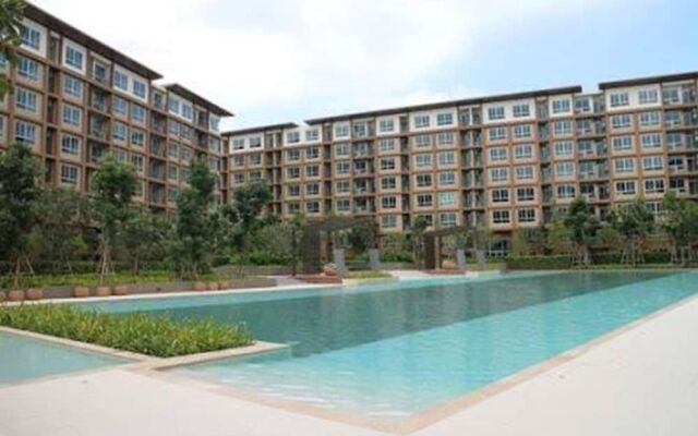 Baan Thew Lom Condominium