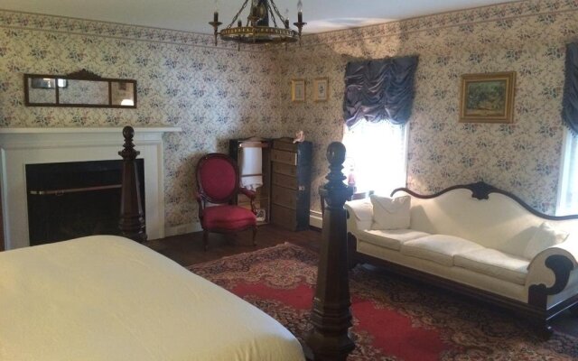 Prospect Hill Inn & Restaurant