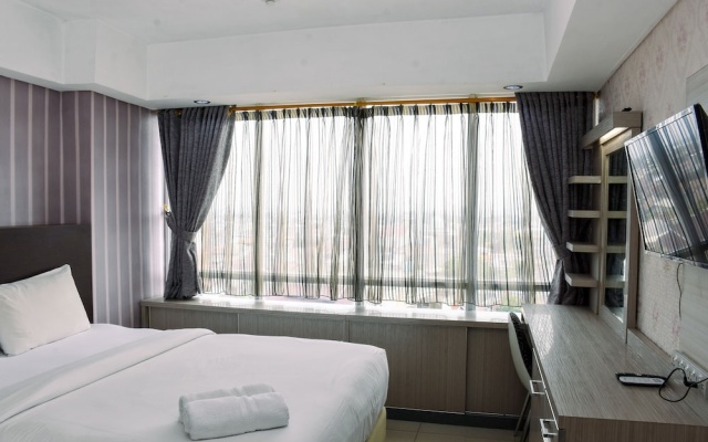 Chic and Cozy 1BR Apartment at H Residence near MT Haryono – Guest Rooms – Jakarta