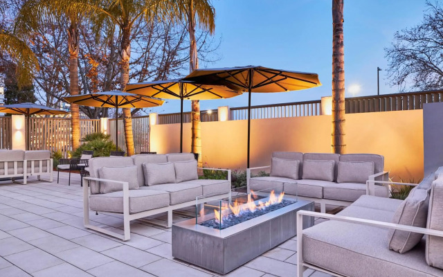 AC Hotel by Marriott Pleasanton