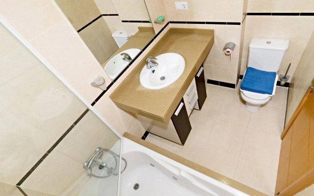 Apartamentos Almadraba VyB