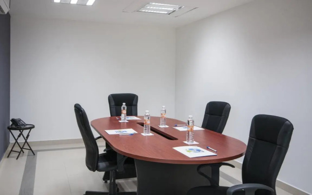 Holiday Inn Express Cabo San Lucas by IHG