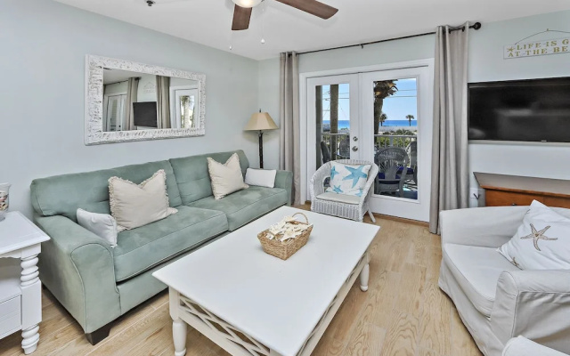 Grand Caribbean East 202 - 1321500