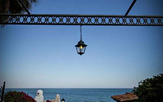 Hotel Carabeo