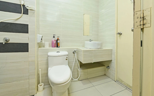 OYO HOME  90182 D' Summit Residence 1bhk @ YML 3320