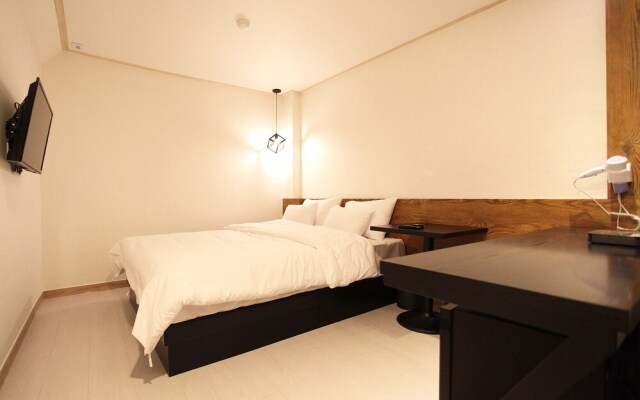 Chuncheon Hotel Eton