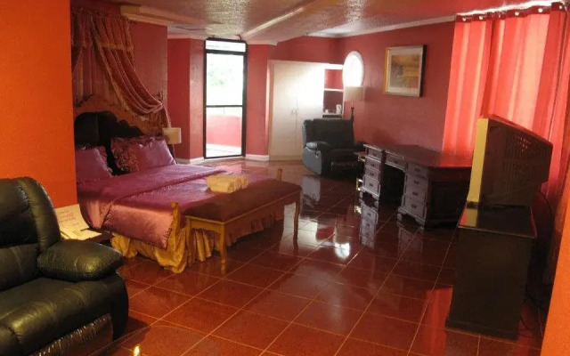 Jaimee's Hotel