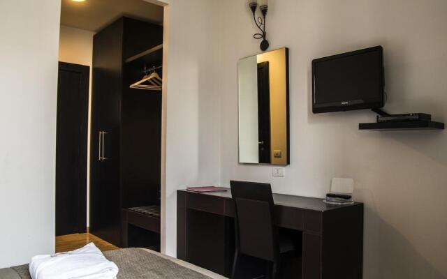 Sotto Il Sole Di Roma