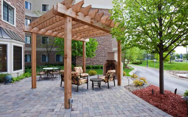 Staybridge Suites Minneapolis-Bloomington, an IHG Hotel