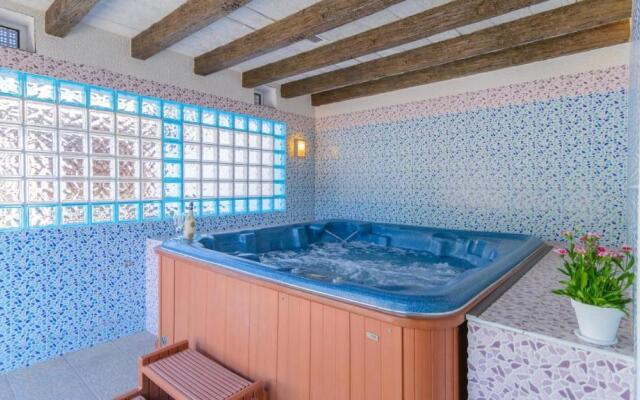 Villa Alejandro Sayalonga by Ruralidays