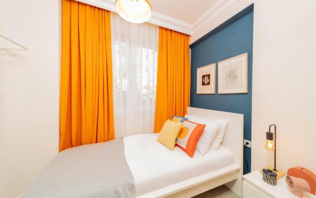 Vibrant and Central Apartment in Muratpasa