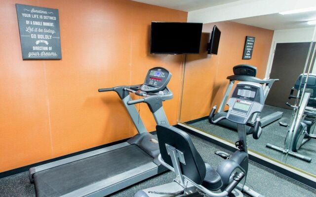 Comfort Inn Opelika - Auburn