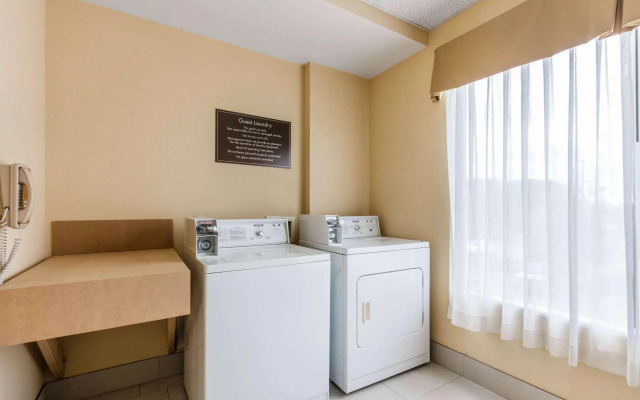 Comfort Suites Murfreesboro