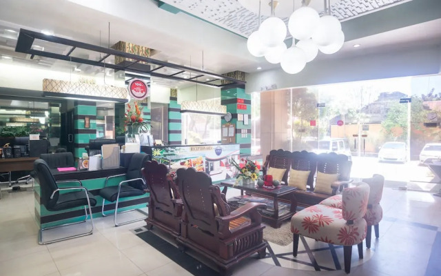 Oyo 159 San Remigio Pensionne Suites