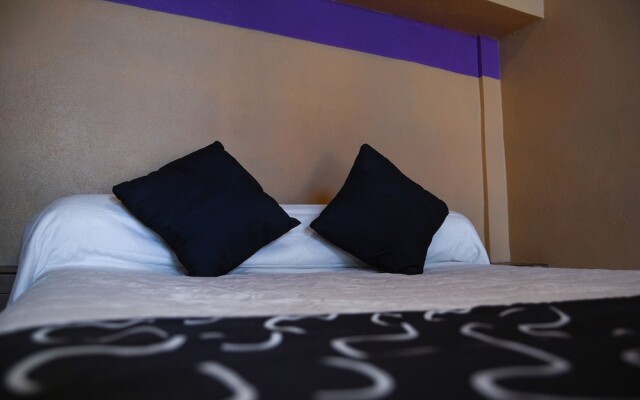 Hotel Platino