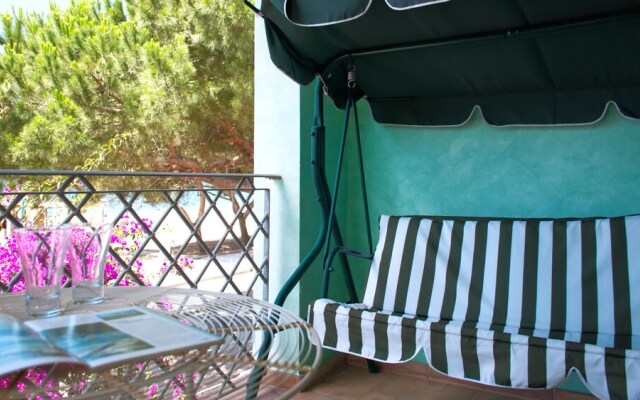 Welcomely - Lungomare Eleonora D'Arborea 8