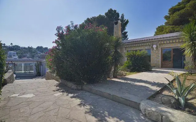 Apartment with beach, garden in Benissa