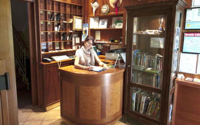 Antica Villa Graziella Hotel