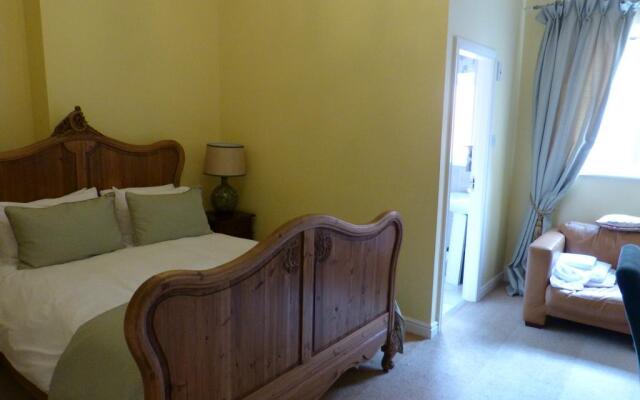 Inglewood Boutique B&B