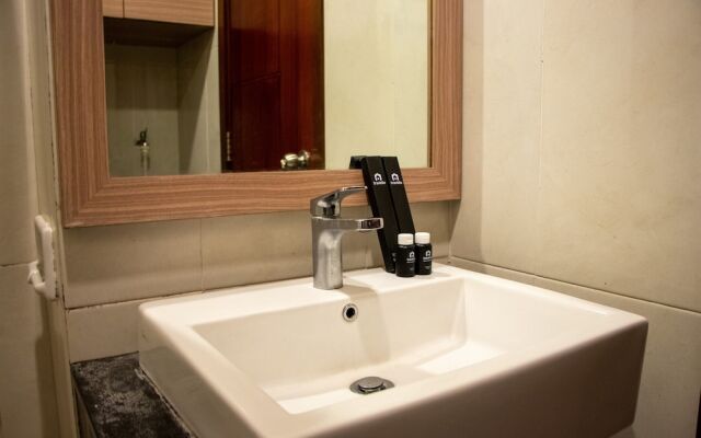 Nice And Homey 2Br Apartment At Capitol Park Residence