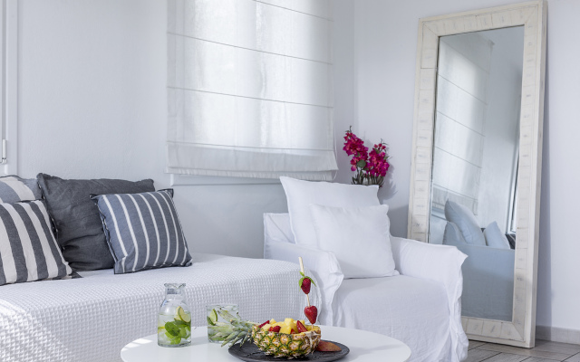 Ostraco Suites