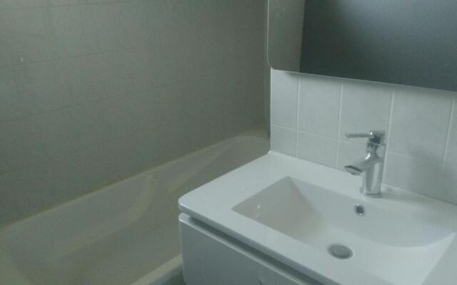 LOU CHASTEL - DEMEURE PERIGOURDINE ENTIEREMENT CLIMATISEE avec PISCINE PRIVEE