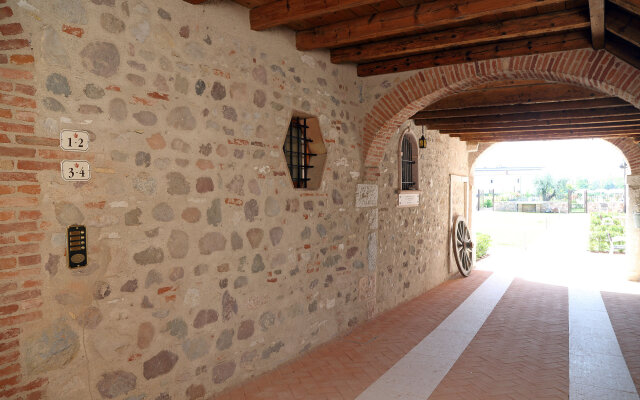 Residence Borgo Mondragon