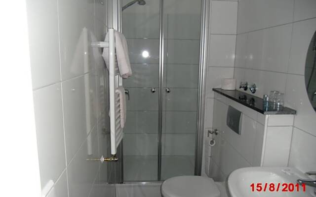 Central Ratingen