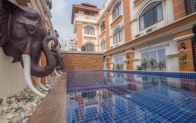 Reaksmey Chanreas Hotel