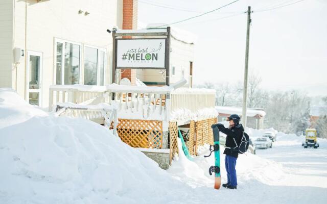 petit-hotel #MELON Furano