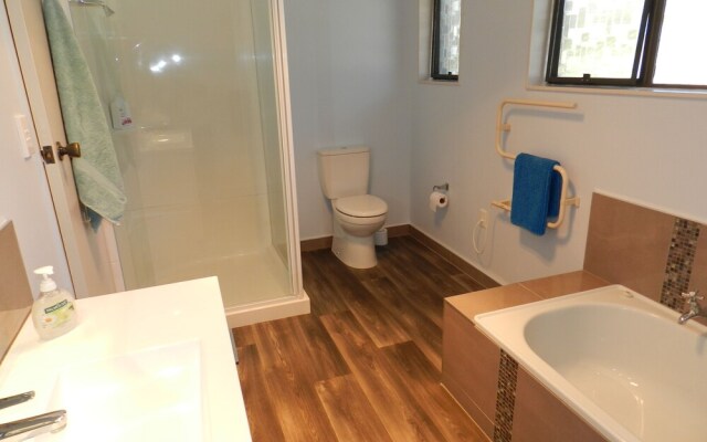 Fairway View Holiday Home - Motueka
