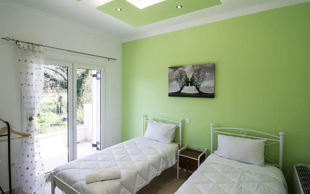 Alegria Holiday Home