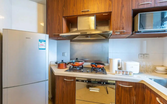 Locals Boutique Apartment Huafa Plaza 10